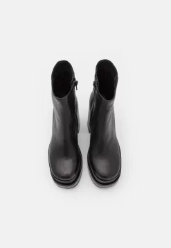Steve Madden Enkellaarsjes Met Plateauzool - Black -Winkel voor modeartikelen 038c7979762241008c113cfcc6d79b35 scaled