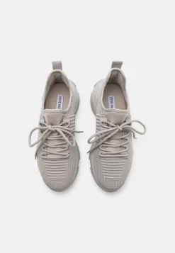 Steve Madden Macdad - Sneakers Laag - Grey -Winkel voor modeartikelen 2f86ed605b6f45f1af883f8a662b8775 scaled