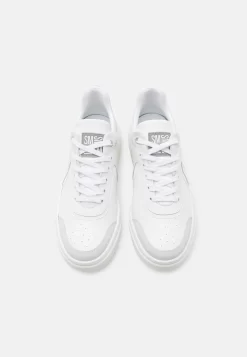 Steve Madden Kris - Sneakers Laag - White -Winkel voor modeartikelen 3e26ec9317524fb3aaca80294b486732 scaled