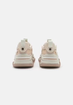 Steve Madden Possession - Sneakers Laag - Tan -Winkel voor modeartikelen 4dbaaefa5da5460688522d7a12a76ffc scaled