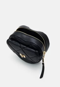 Steve Madden Heart - Schoudertas - Black/Gold 6 Steve Madden Heart - Schoudertas - Black/Gold -Winkel voor modeartikelen 81011f8b32b8451aabad75b3b5a54d33 scaled