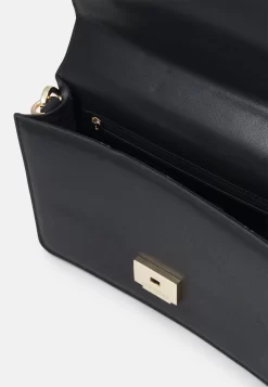 Steve Madden Bindio-L - Schoudertas - Black -Winkel voor modeartikelen 856f610a07d34ed287b7fd493262c5ab scaled