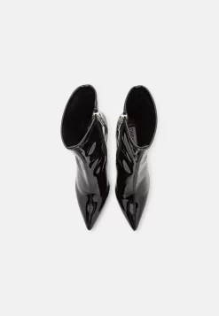 Steve Madden Kaylani - Enkellaarsjes Met Hoge Hak - Black -Winkel voor modeartikelen 88e1fa54d73e4e4c9cb9a2679068f3a9 scaled