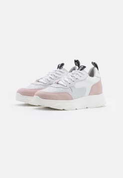 Steve Madden Pitty - Sneakers Laag - White/Pink -Winkel voor modeartikelen 8e50ada2d20f4584b89f5f2322e18543 scaled