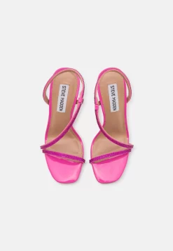 Steve Madden Novelize - Sandalen Met Hoge Hak - Magenta -Winkel voor modeartikelen 90202fc6bf1041be99ad5f426262ec82 scaled