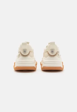 Steve Madden Possession - Sneakers Laag - White/Gum -Winkel voor modeartikelen 9f92016a39db41b0be3953cc6bed9f89 scaled