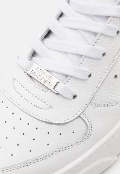Steve Madden Brent - Sneakers Laag - White -Winkel voor modeartikelen a881124764de4c37b4fde76847db2269 scaled