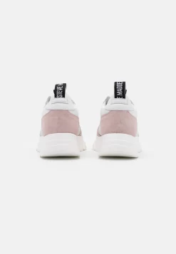 Steve Madden Pitty - Sneakers Laag - White/Pink -Winkel voor modeartikelen b0a82e7741f54b3bb6142c2b4861e8a6 scaled