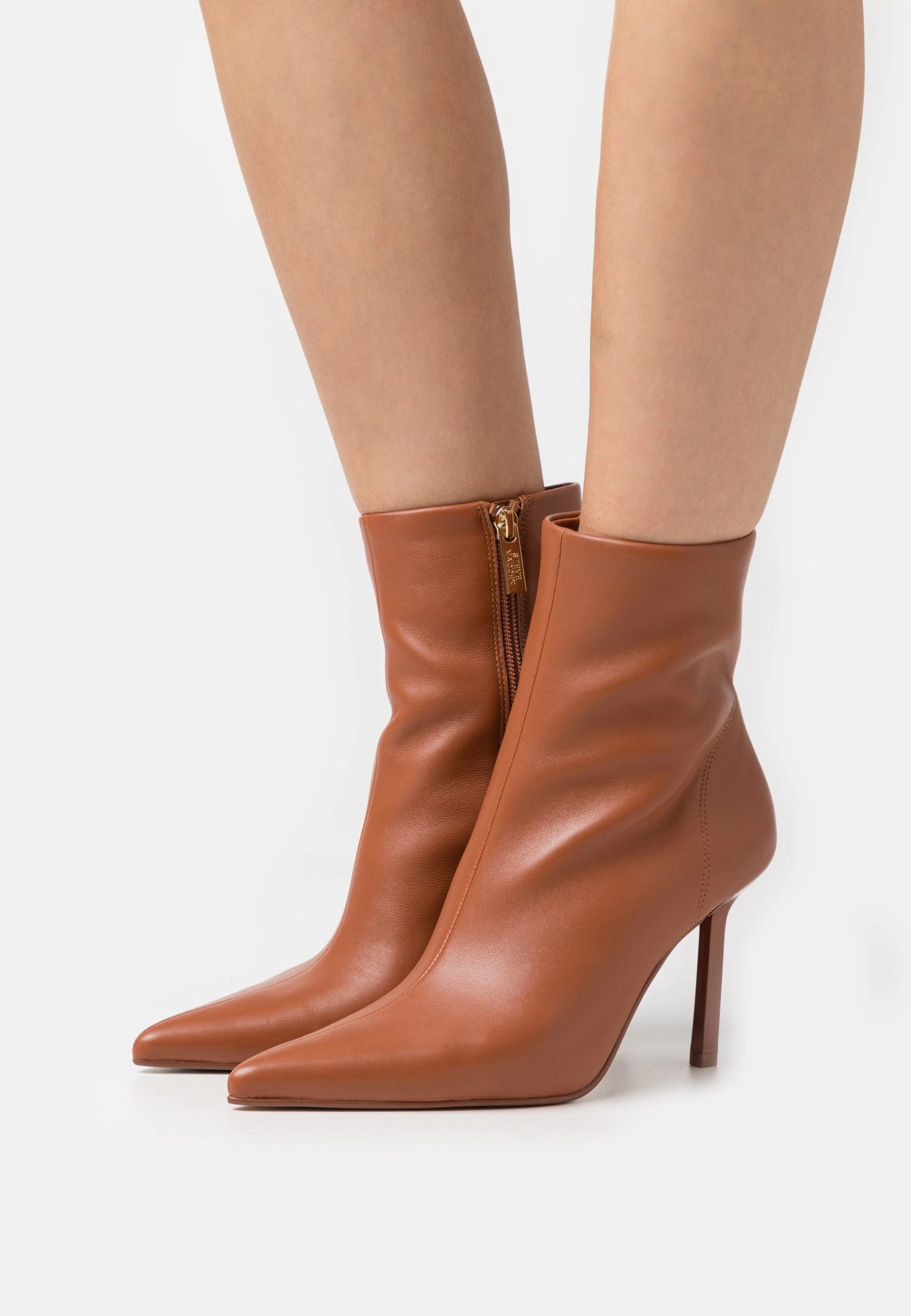 Steve Madden Iyanna - Enkellaarsjes Met Hoge Hak - Caramel 1 Steve Madden Iyanna - Enkellaarsjes Met Hoge Hak - Caramel