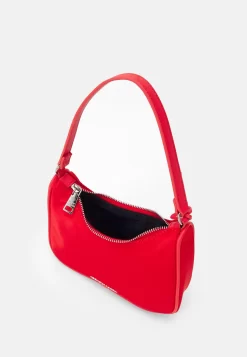 Steve Madden Bglide - Handtas - Red -Winkel voor modeartikelen b6317ffe4e3740899a9a4a7a7d5868f8 scaled