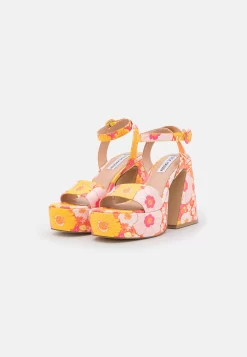 Steve Madden Paysin - Sandalen Met Plateauzool - Pink -Winkel voor modeartikelen b94f9fcd97e943df94da0079bbe922d6 scaled