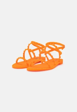Steve Madden Travel - Sandalen - Orange -Winkel voor modeartikelen bb630b319db2423ea23e2af6005d18b6 scaled