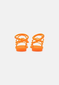 Steve Madden Travel - Sandalen - Orange -Winkel voor modeartikelen bfb74e99630c42af96b37a484047d551 scaled