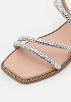 Steve Madden Starie - Muiltjes - Rhinestone -Winkel voor modeartikelen c07d286deb6f440a98d26c22c9343d92 scaled