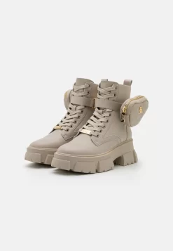 Steve Madden Tanker - Enkellaarsjes Met Plateauzool - Offwhite -Winkel voor modeartikelen c5c28746e8064b1cad420aefbfe2cd48 scaled